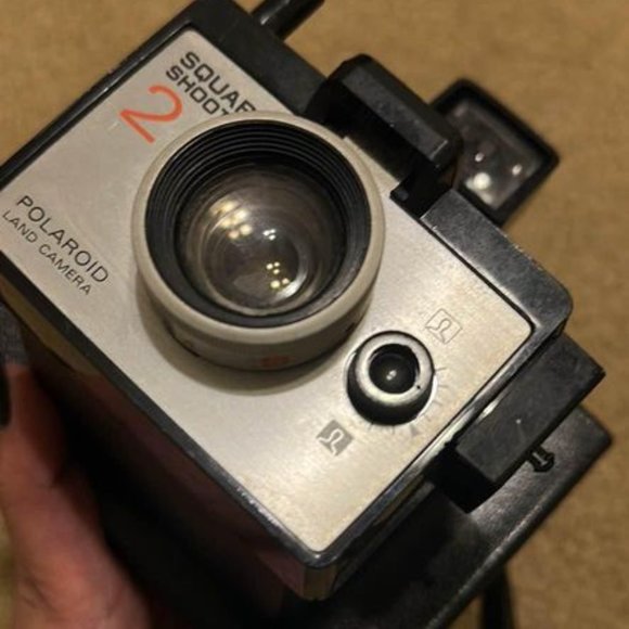 Polaroid: Square Shooter 2 w/ Original Strap - Picture 2 of 9